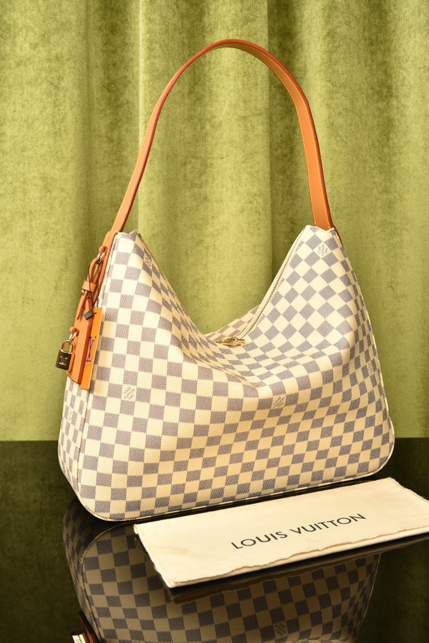 LVS- Slouchy MM Bag