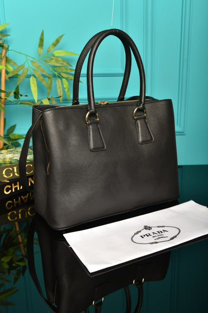 Galleria grand format en cuir Saffiano