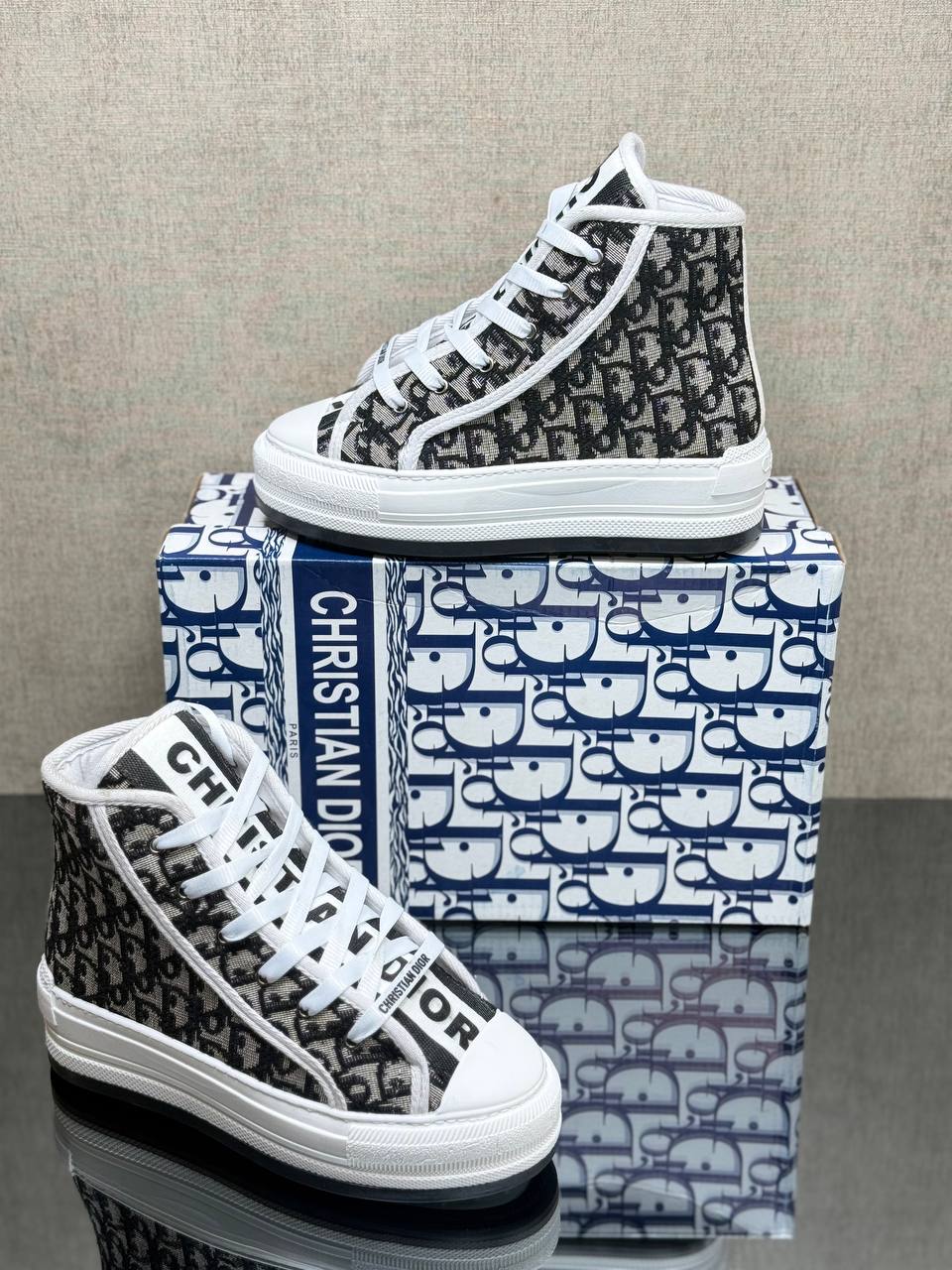 C.D. Shoes