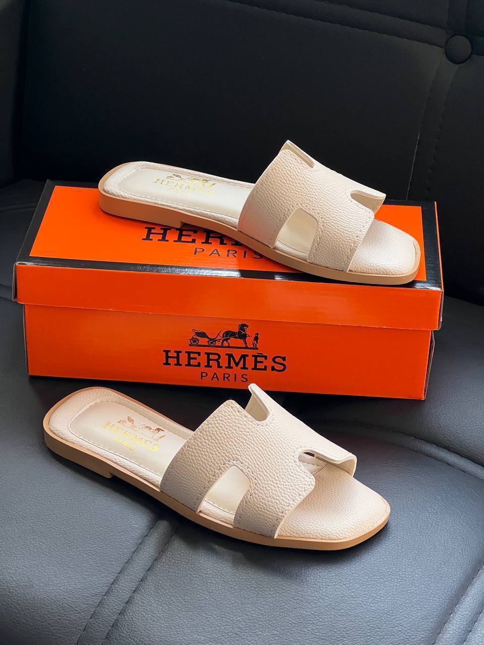 HRM Slipper