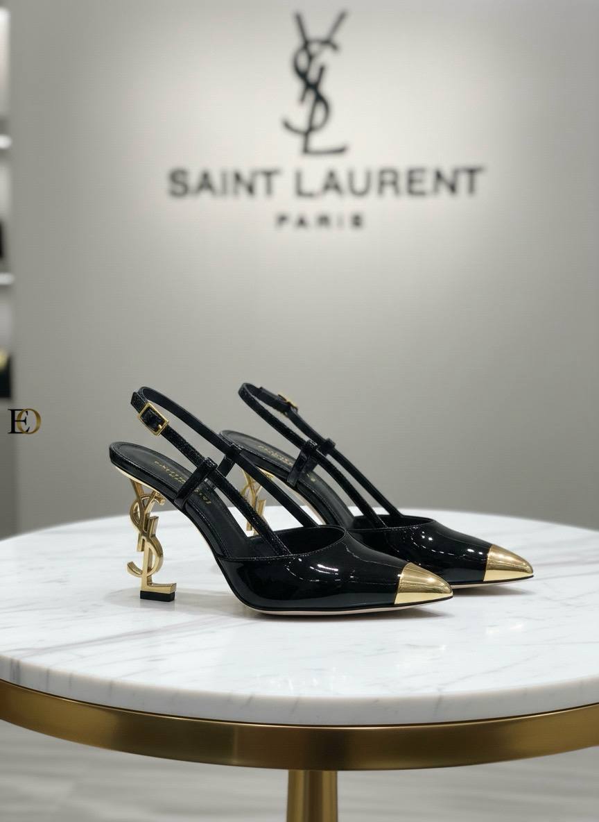 Escarpins à talons aiguilles Nouvelle Collection YSL